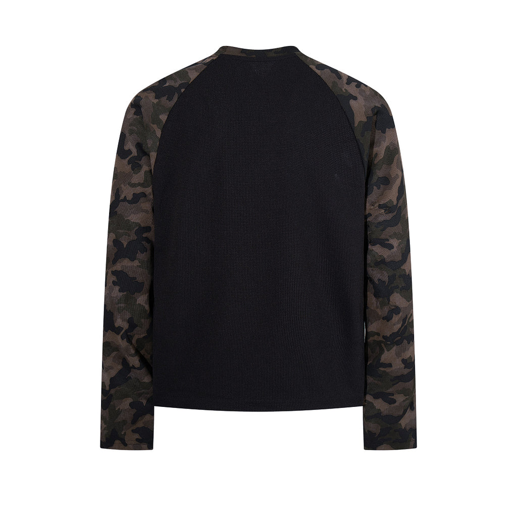 Black long-sleeve raglan T-shirt with camouflage pattern