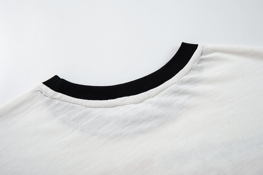 White long-sleeve slub cotton T-shirt