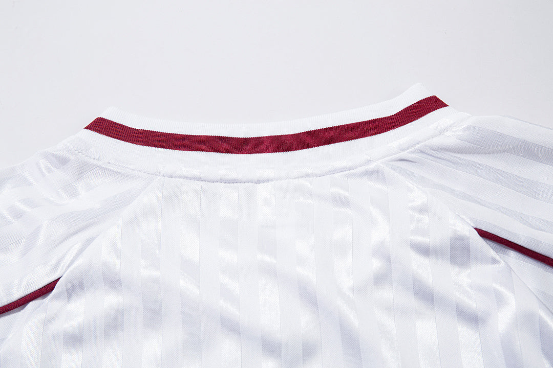 V-neck long-sleeved Jersey
