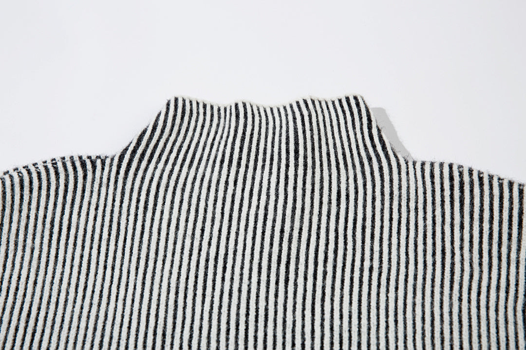 Reversible knit sweater, black
