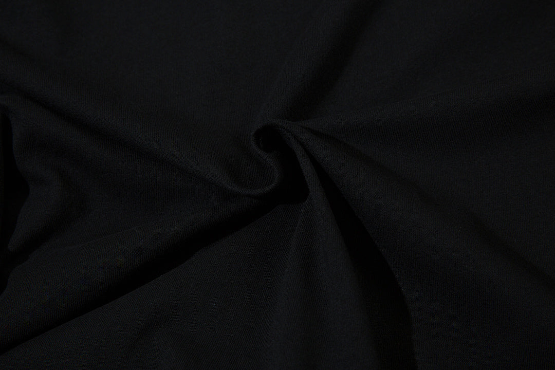 Long-sleeve T-shirt      Black, White