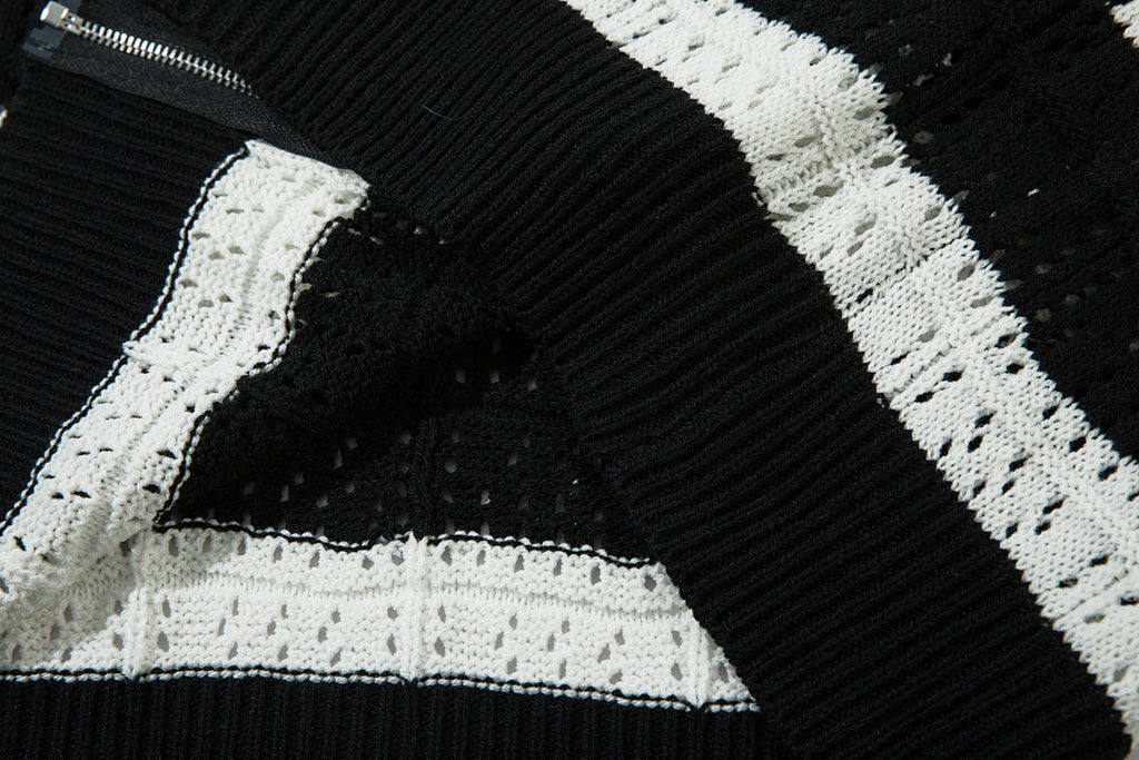 Black short-sleeved knit sweater