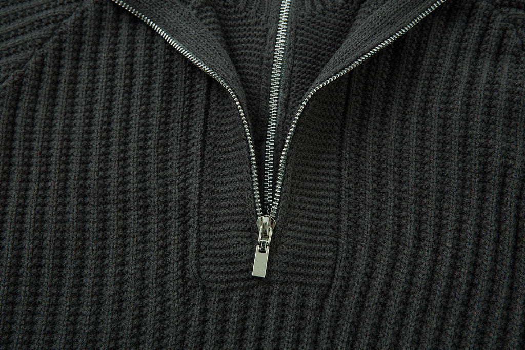 Double-collar sweater
