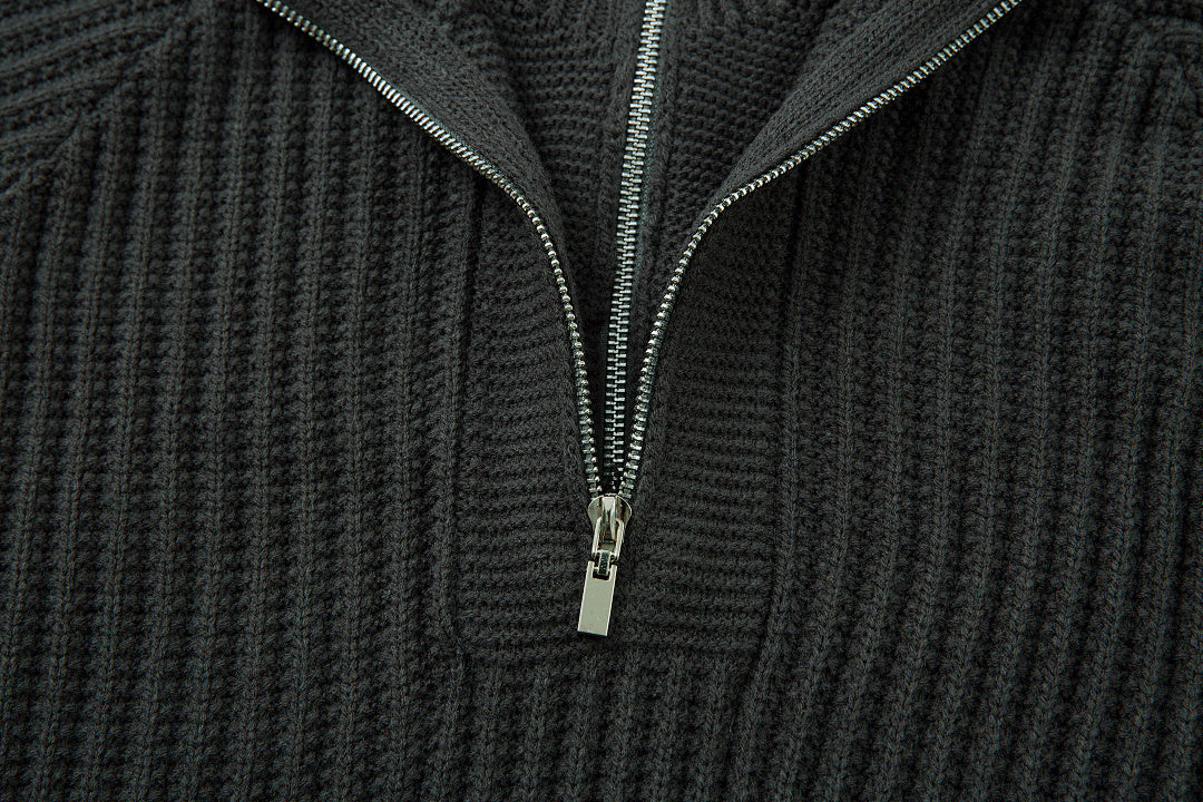 Double-collar sweater