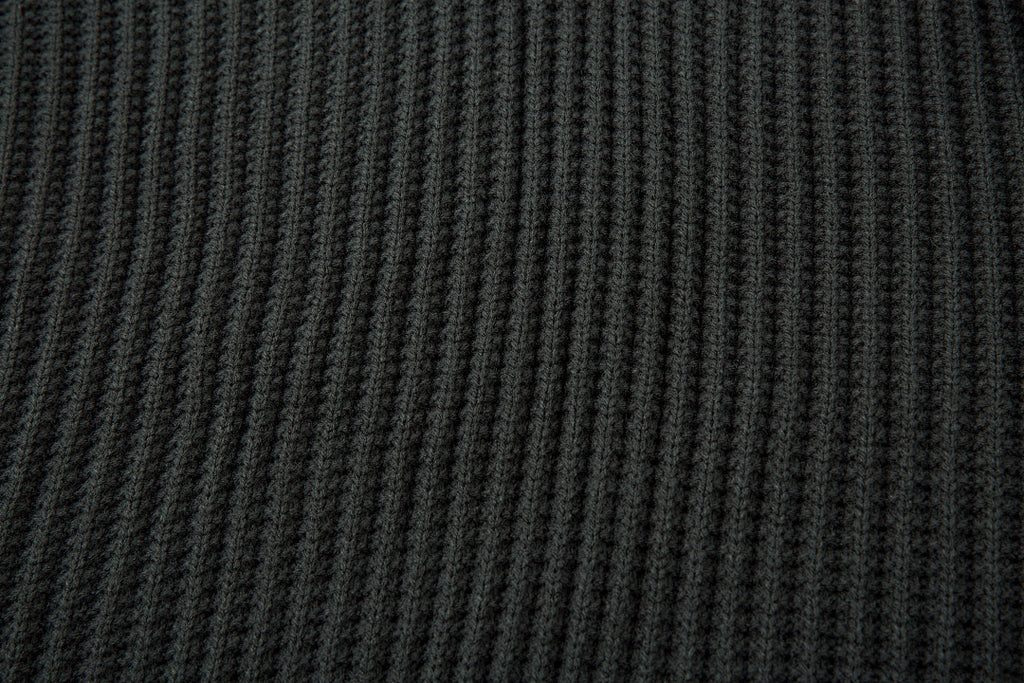 Double-collar sweater
