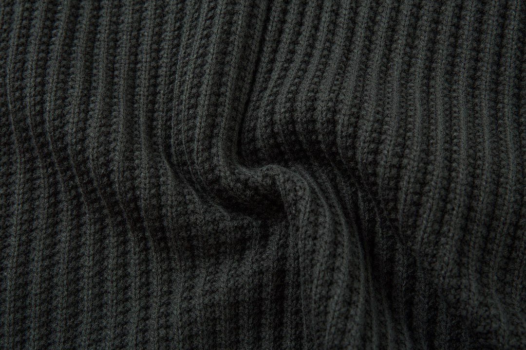 Double-collar sweater