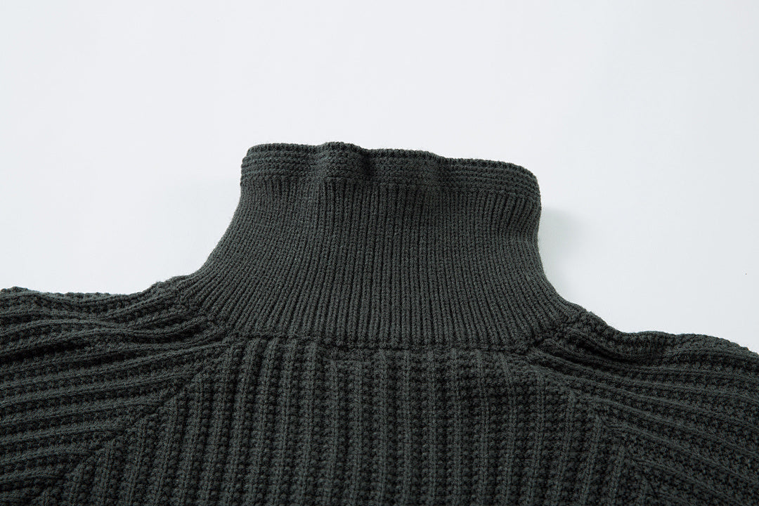 Double-collar sweater