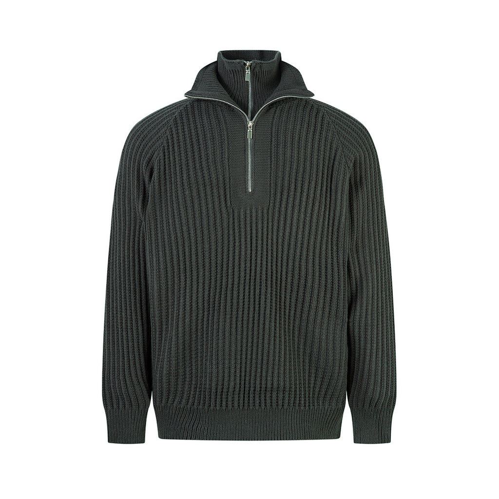 Double-collar sweater