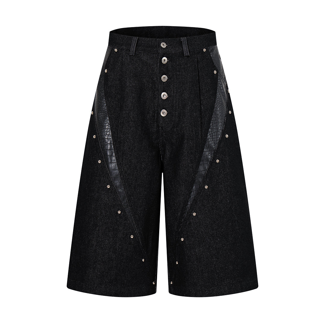 Black cropped jeans