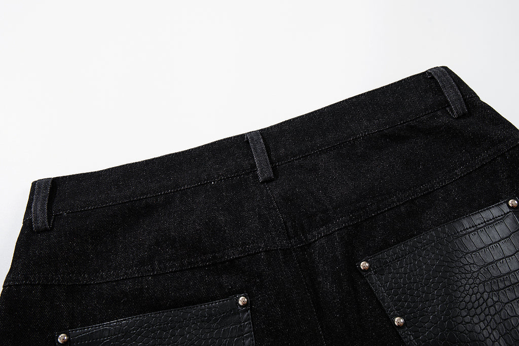 Black cropped jeans