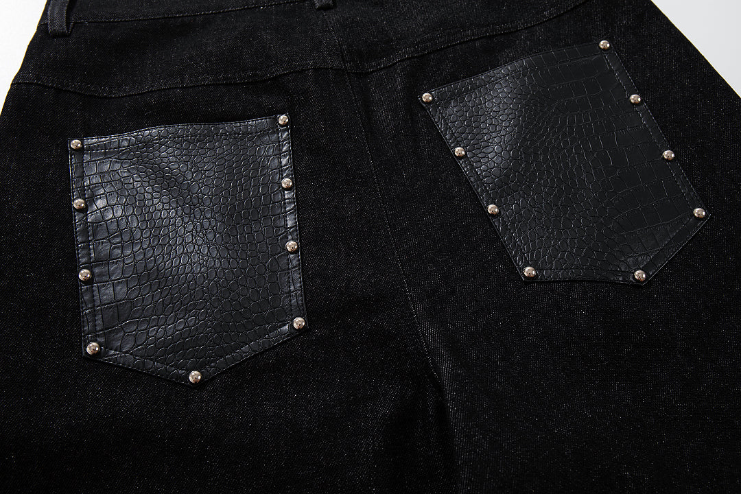 Black cropped jeans