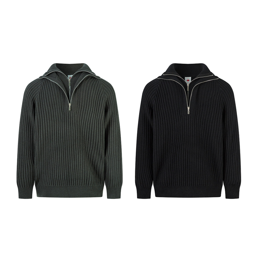 Double-collar sweater